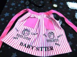 babysitter apron
